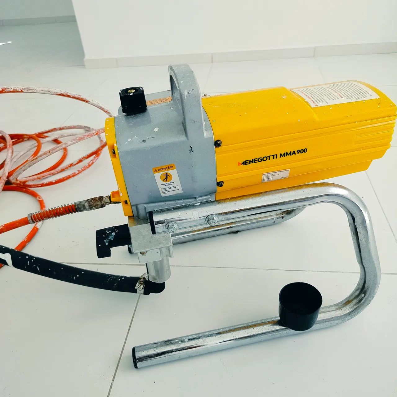 Máquina de Pintura Airless Menegotti MMA 900 - Foto 2