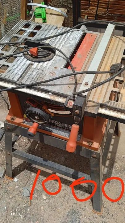 Serra de bancada Black & Decker profissional