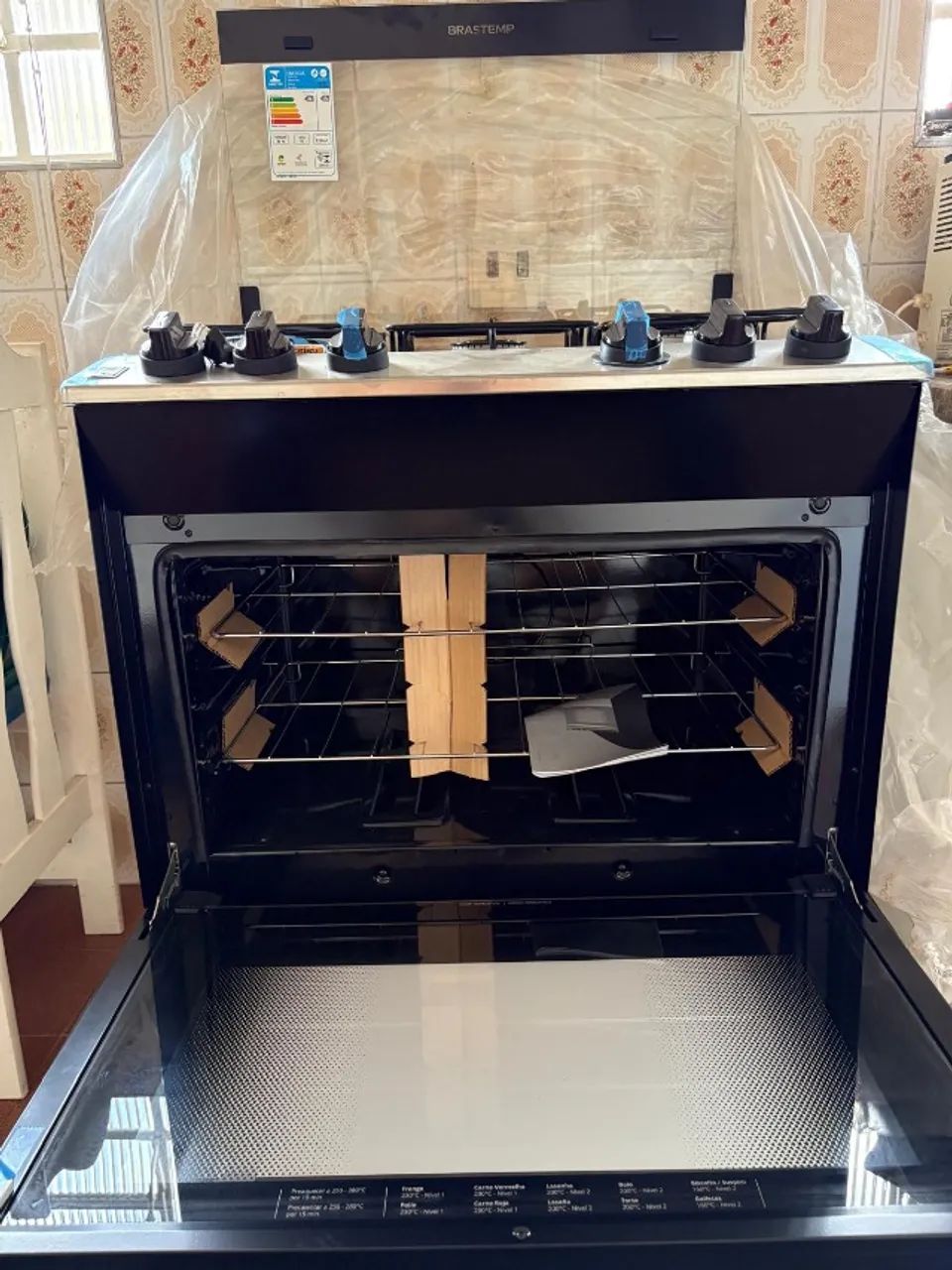 Fogao - BRASTEMP - Branco - 5 Bocas - Bivolt - NOVO (modelo: BFS5NDB) - Foto 2