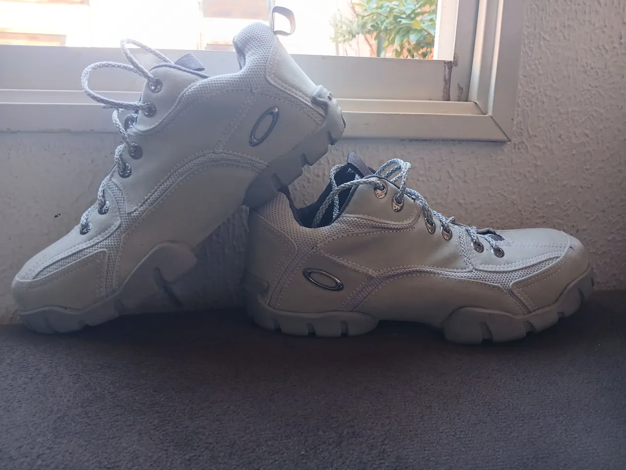 Tenis da Oakley tactical