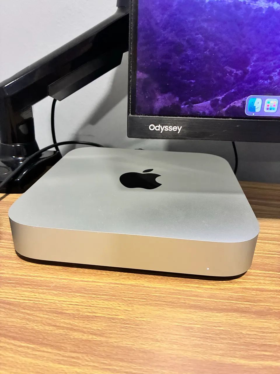 Mac Mini M1 8GB/256GB - Excelente Estado + Caixa e Acessórios