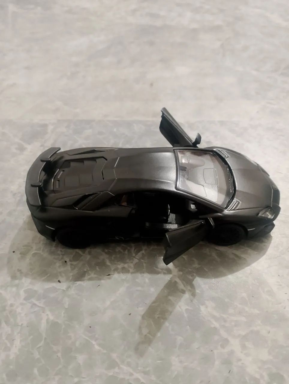 Carrinho colecionáveis  - Foto 4