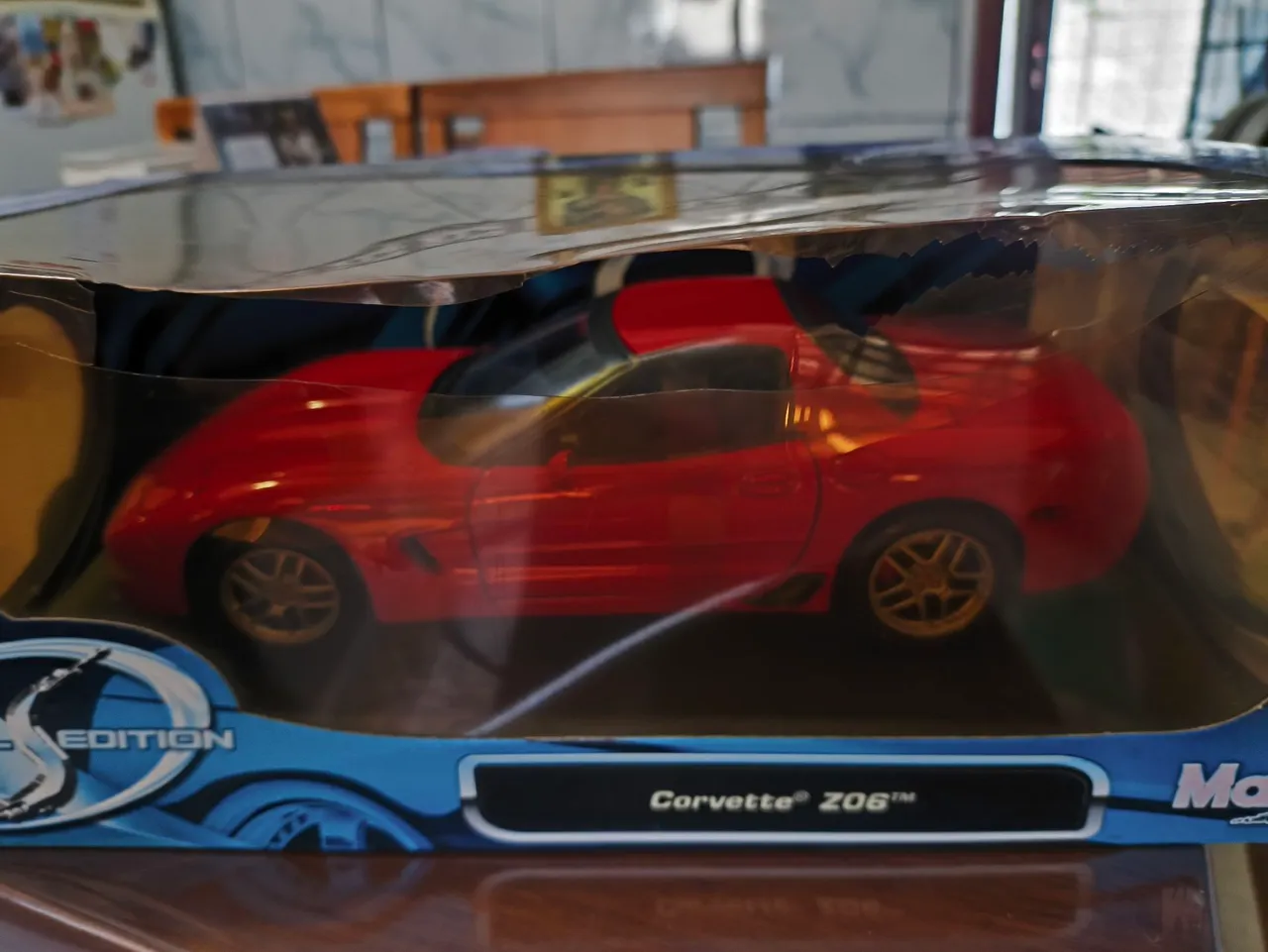 Miniatura Corvette Z06 - 1/18 Maisto