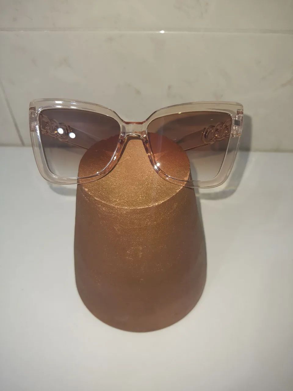 Óculos de sol estiloso - Foto 2