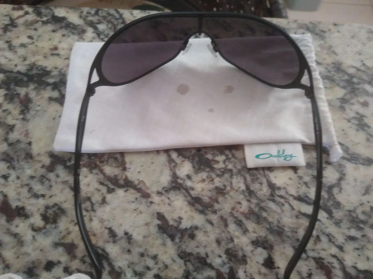 Vendo óculos de sol Oakley original  - Foto 4