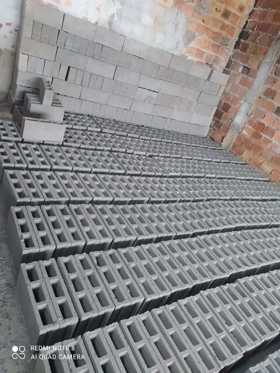 Selling Concrete Blocks64842830352258120