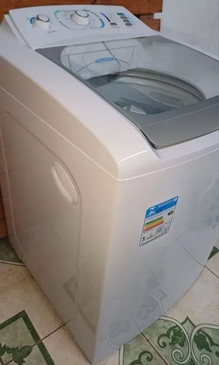 máquina eletrôlux 15 kg semi nova - Foto 6