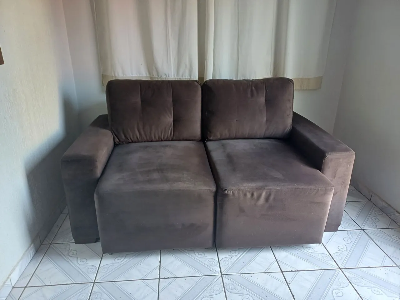 Sofá 2 Lugares Confortável e Elegante