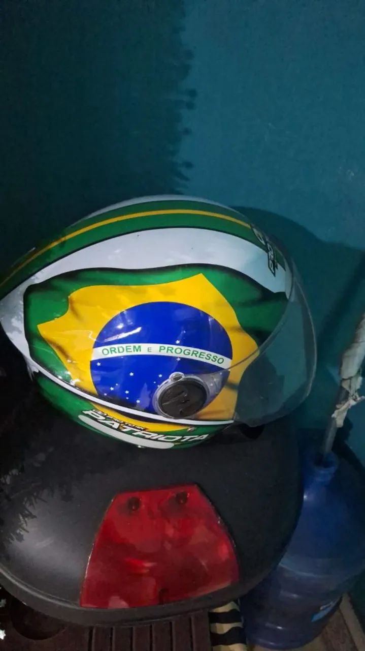 Capacete 58