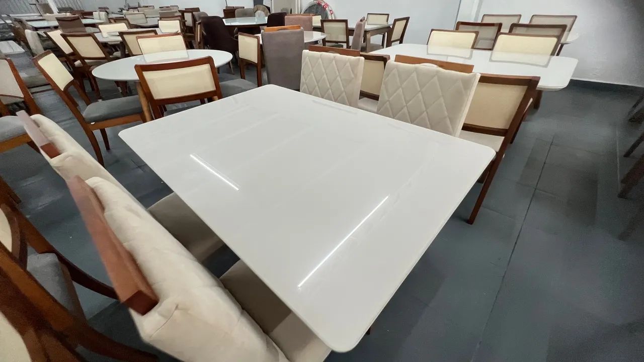 Mesa de Jantar Elegante com Tampo Branco laca e madeira  - Foto 2