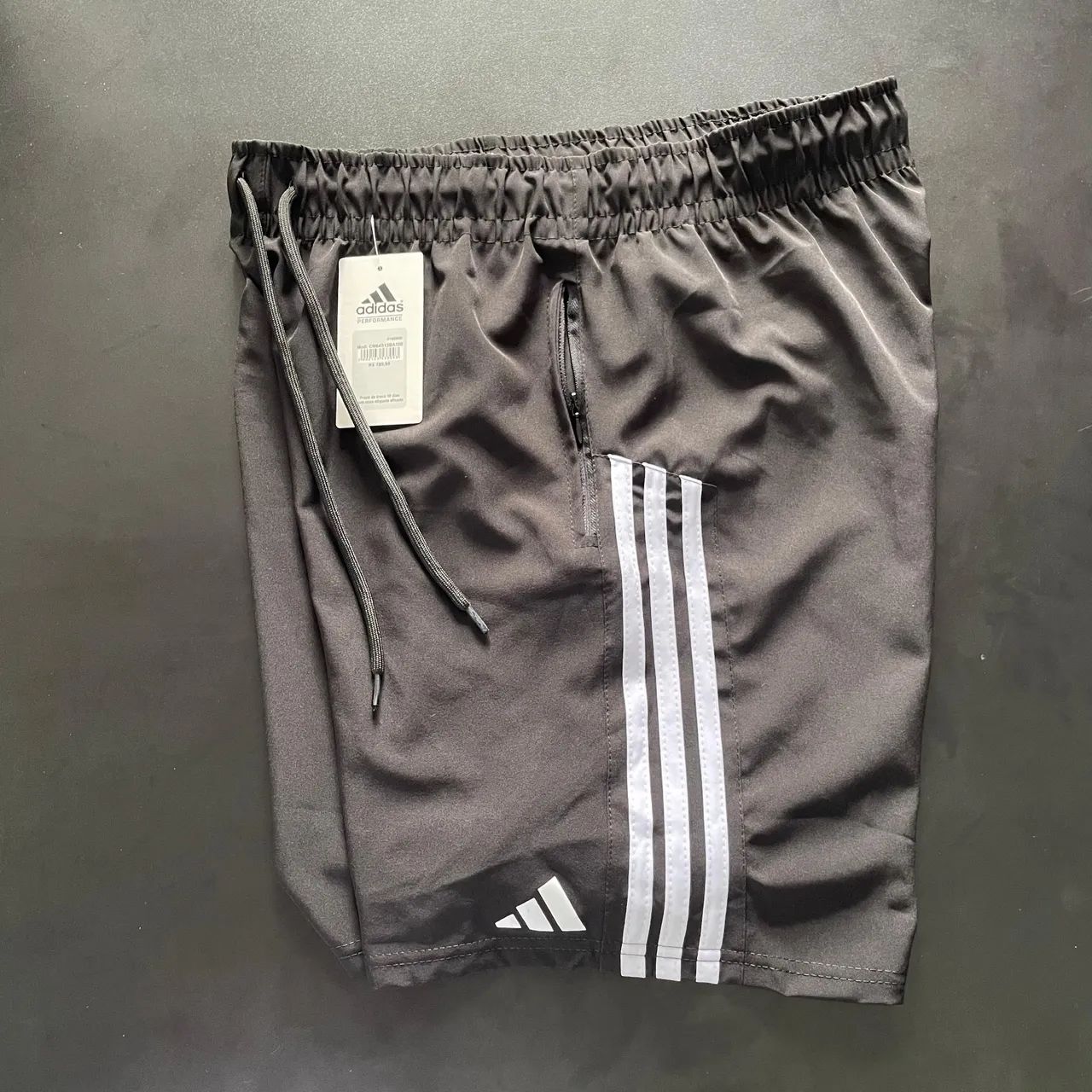 Short Dryfit adidas - Foto 2