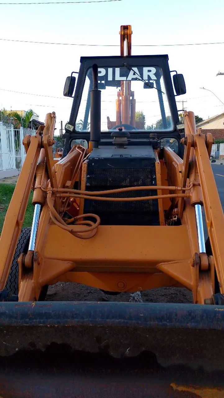 Retroescavadeira Case - Foto 3