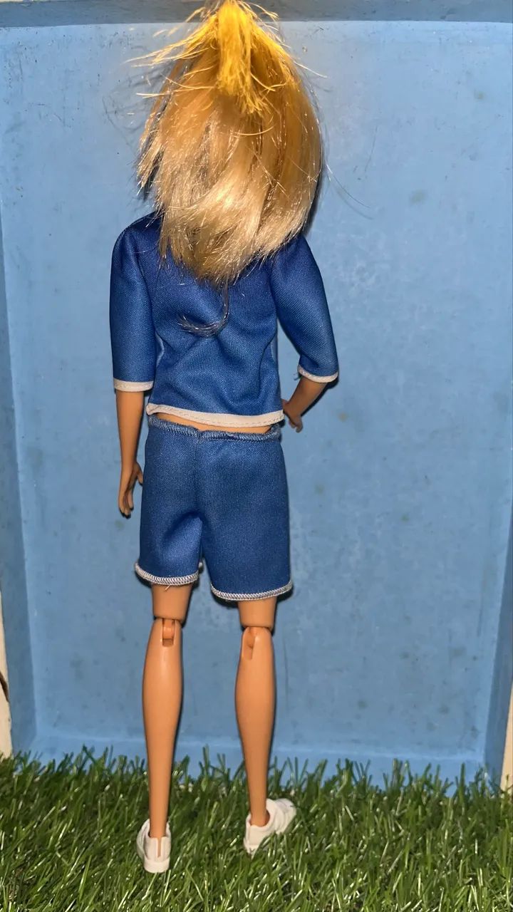 Barbie Treinadora de Futebol - Foto 4