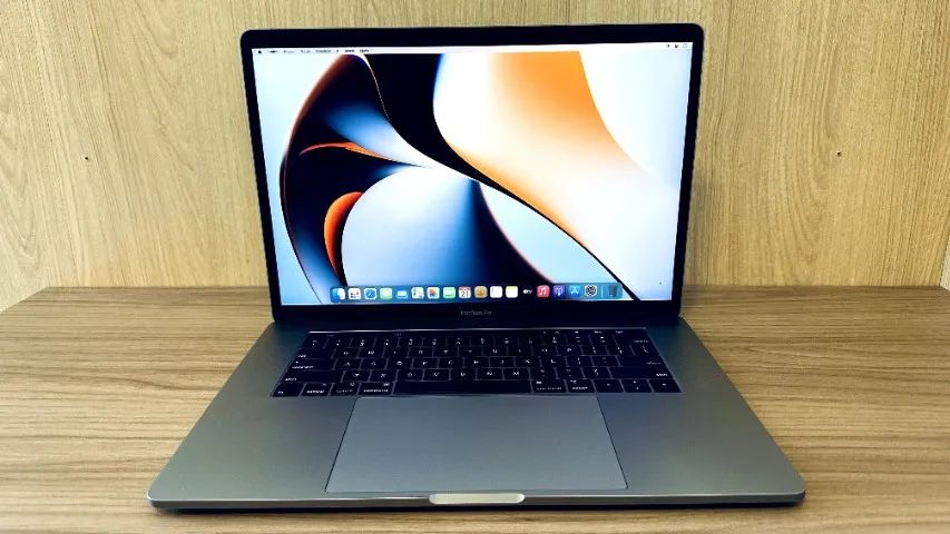 MacBook Pro, Core i9, 32 GB, 512 Ssd, 15.4 Polegadas, Touch Bar e Biometria Digital - Foto 3