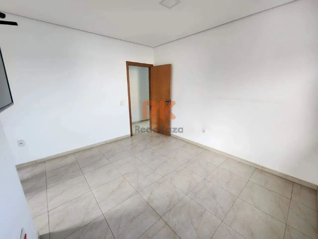 Sala para aluguel, 1 suíte, 1 vaga, Cabral - Contagem/MG - Foto 3