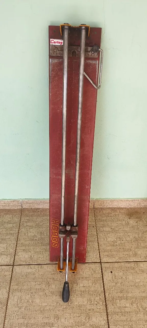 Riscadeira de piso semi nova, 90cm<br>Whats *