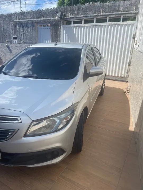 Prisma 1.4 2015/2015 LT com kit gás  - Foto 5