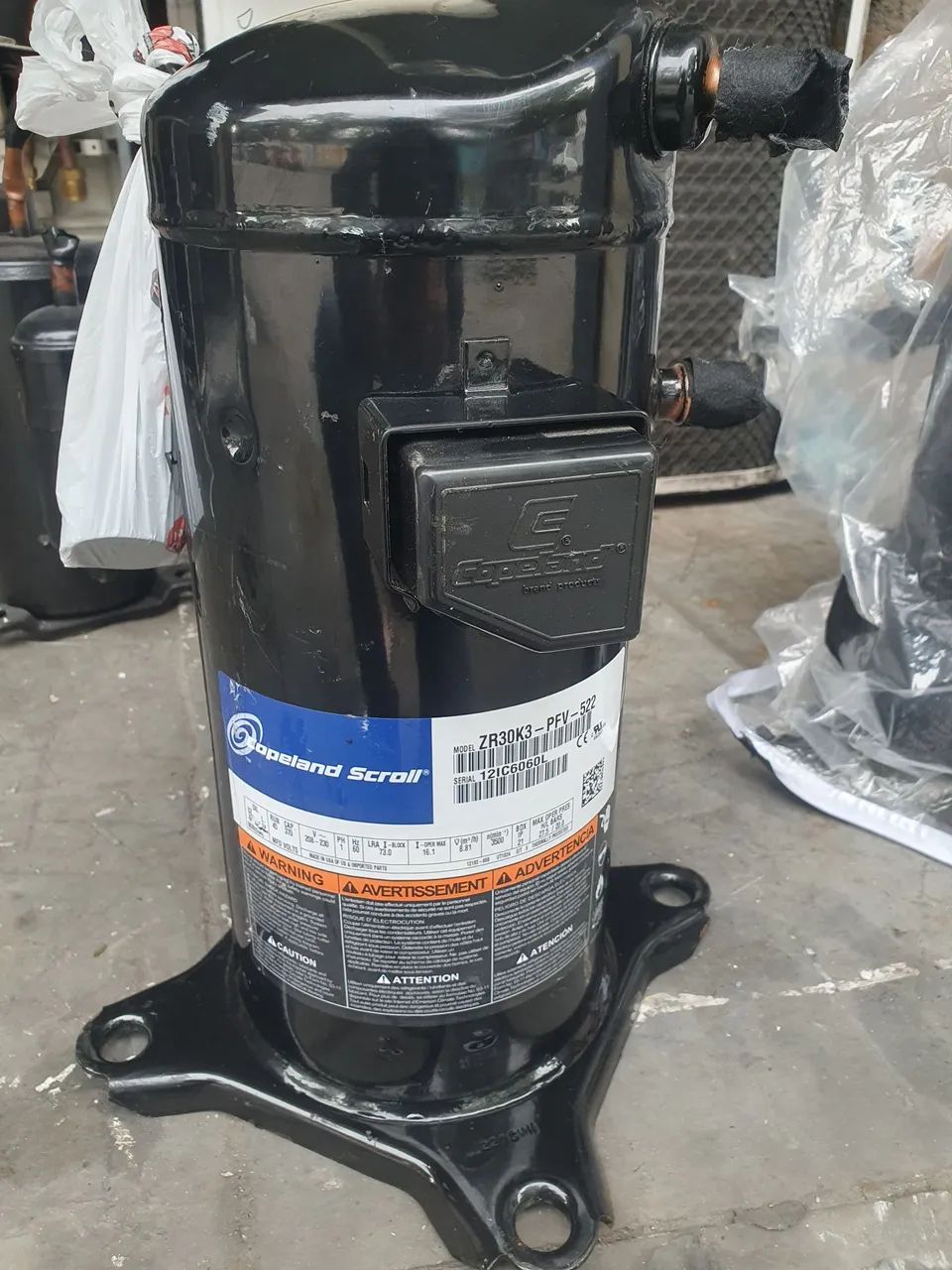 Compressor de Ar Condicionado 30.000 btus Copeland  Scroll 220volts  - Foto 2