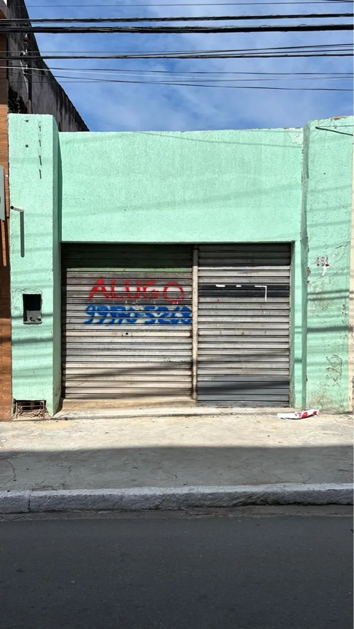 Alugo Imóvel comercial Em frente a Santa Casa
