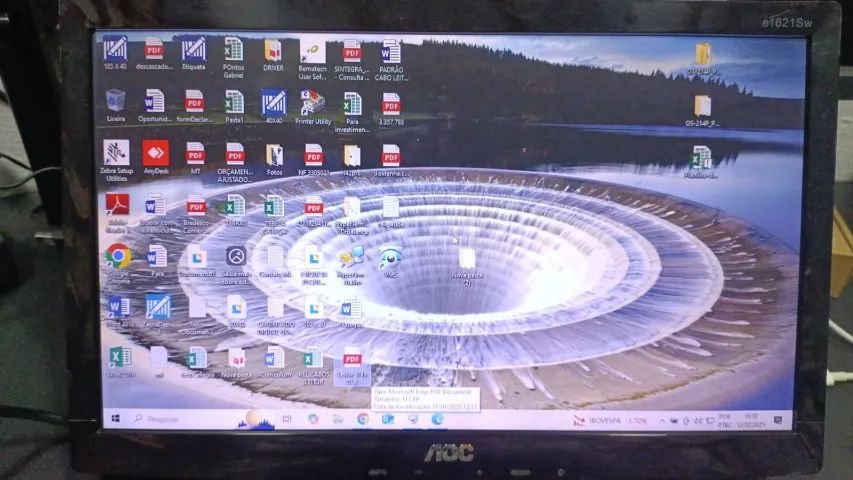 Monitor AOC 15,6 Polegadas - Foto 2