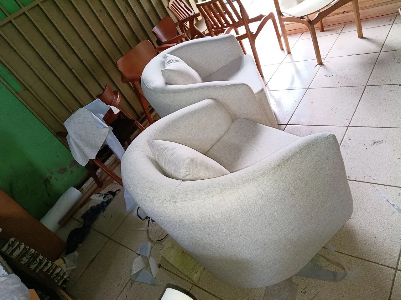 Poltronas orgânicas  giratória vários modelos e tamanhos  - Foto 2