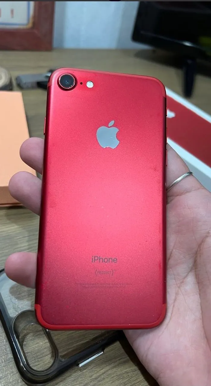 iPhone 7 RED - 64gb