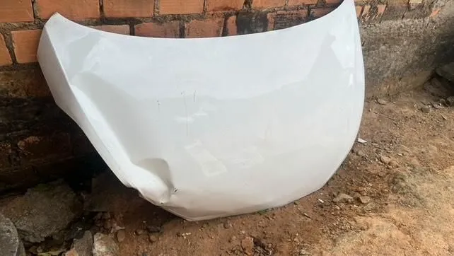 Capô Branco para HB20