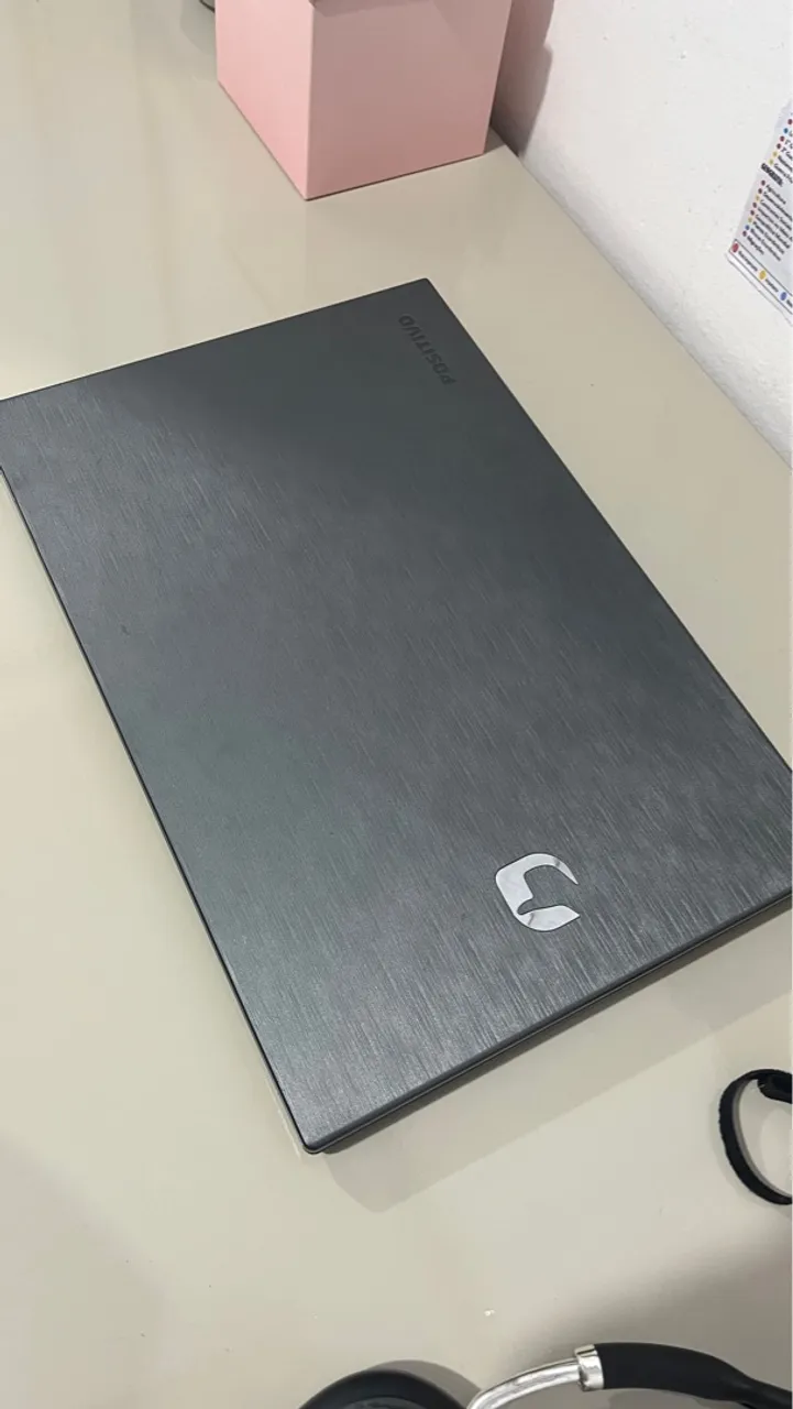 Notebook Positivo - Desempenho e Design Compacto