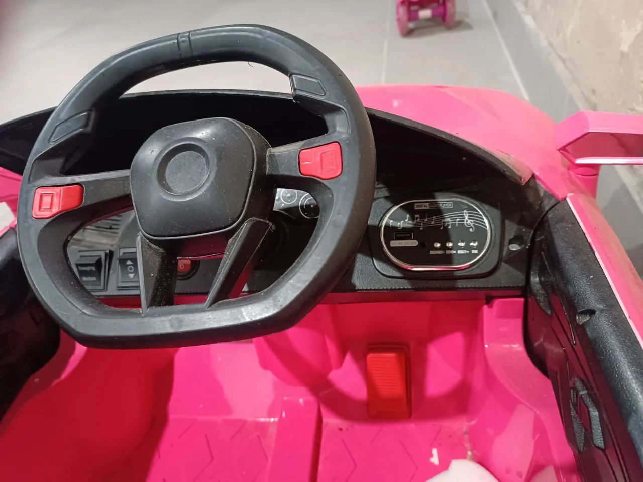 Carrinho Elétrico Infantil Rosa - Foto 4