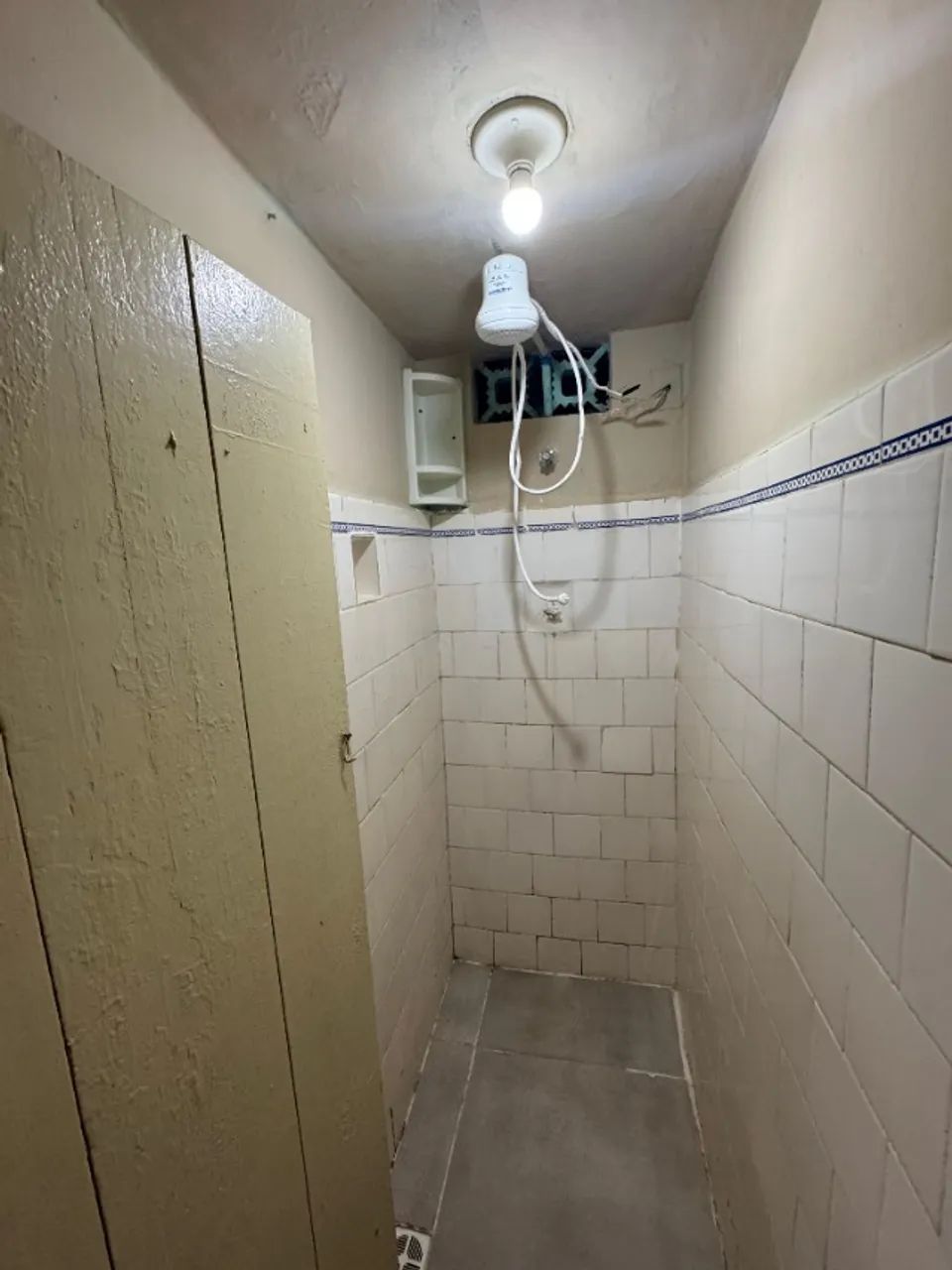 Alugo casa com 03 quartos próximo ao Centro de Colatina - Subida do Moacir Brotas - Foto 8