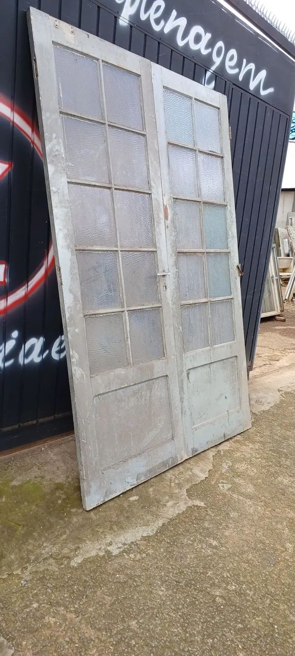 Folhas de Porta de madeira com vidro - 2 folhas ( SEM BATENTE )