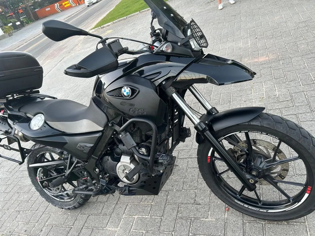 Vendo Moto BMW G 650 Gs ano 2015 com Bauletos e Capa SOMENTE VENDA - Foto 4