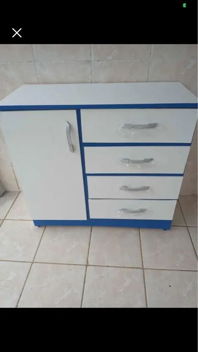 Cômoda Sapateira com 4 Gavetas em madeira de bloco - Foto 4