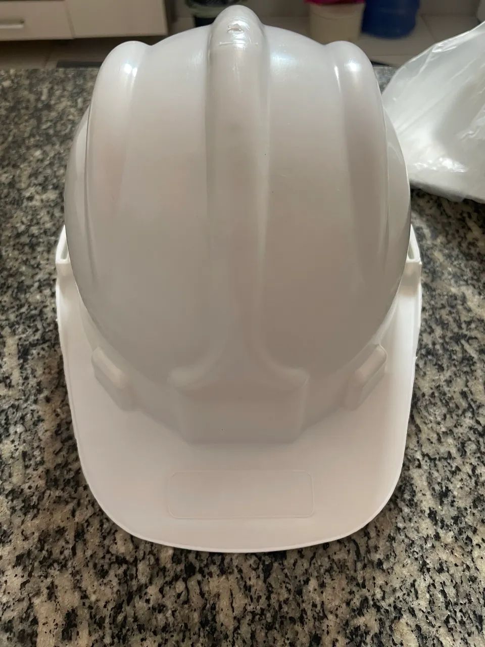 2 Capacetes com Aba Frontal e Jugular  - Foto 5