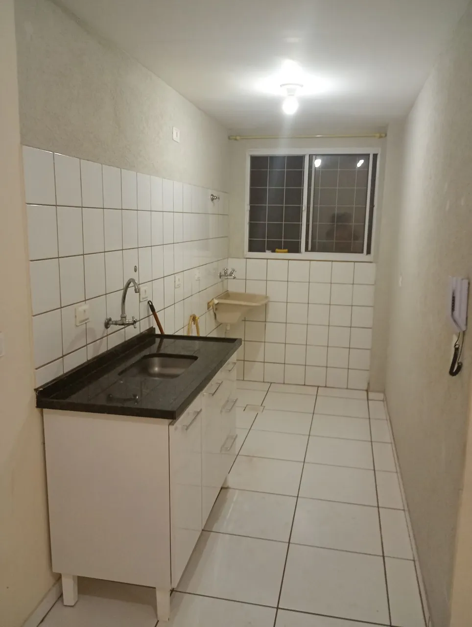 Alugo Apartamento 1.000,00
