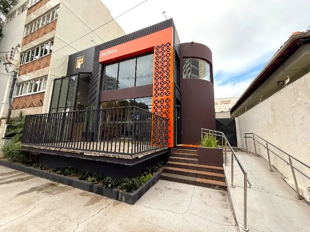 Oportunidade! Alugo Lojão de Alto Padrão na Praia do Canto com 300m² -R$ 15.000,00
