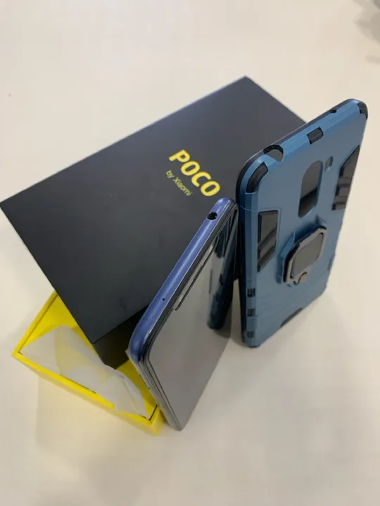 POCOPHONE F1 - 6GB RAM - Octa-core