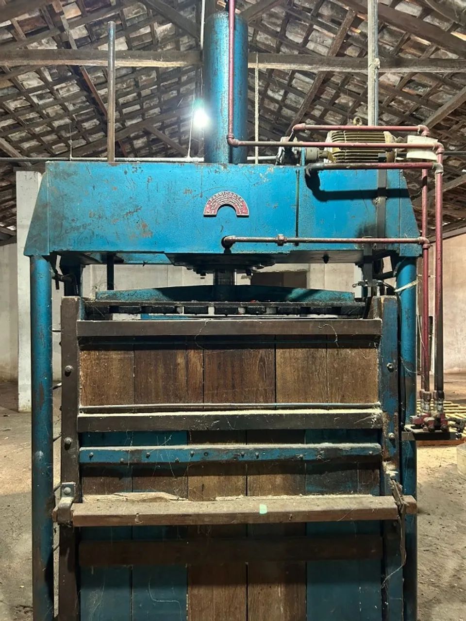 Prensa semi-nova para recicláveis, sisal, fibras, etc. - Foto 4