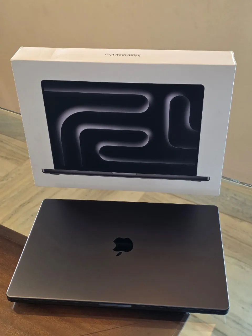MacBook Pro 16? M3 Max, 36GB RAM, 1TB SSD, Space Black - Foto 2