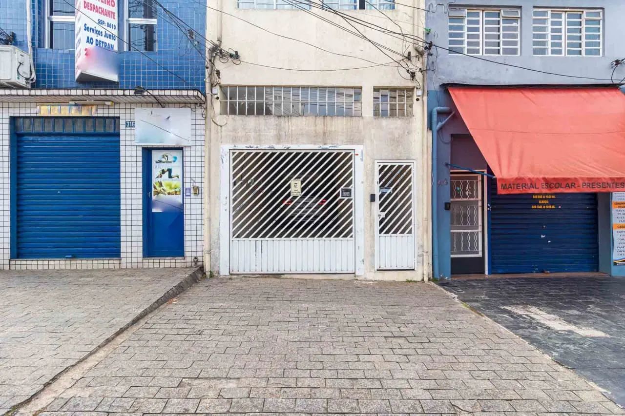Casa comercial na Rua Luís Góis, 310  160 m²