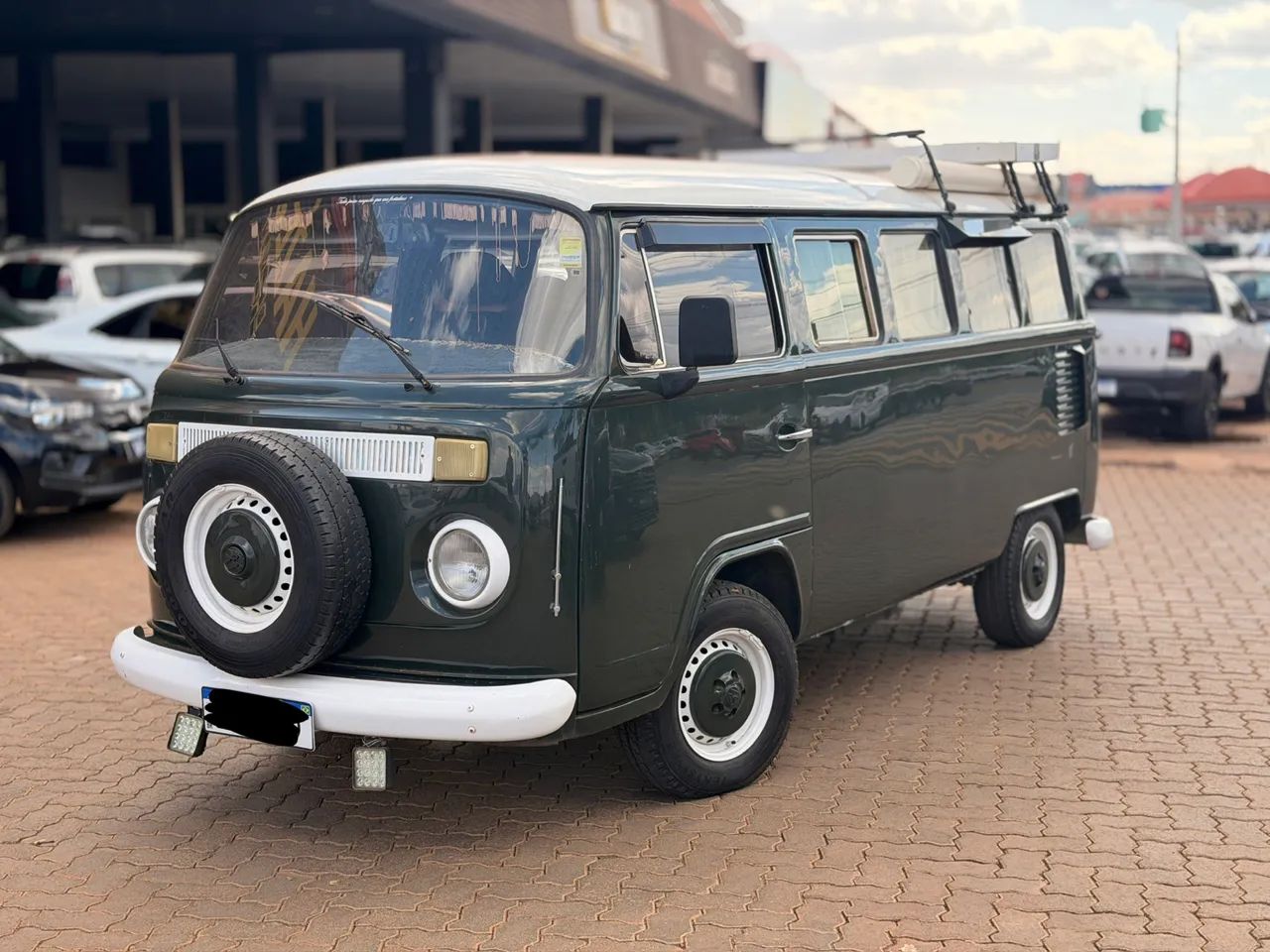 Volkswagen Kombi Standard/ Luxo/ Serie Prata 1997