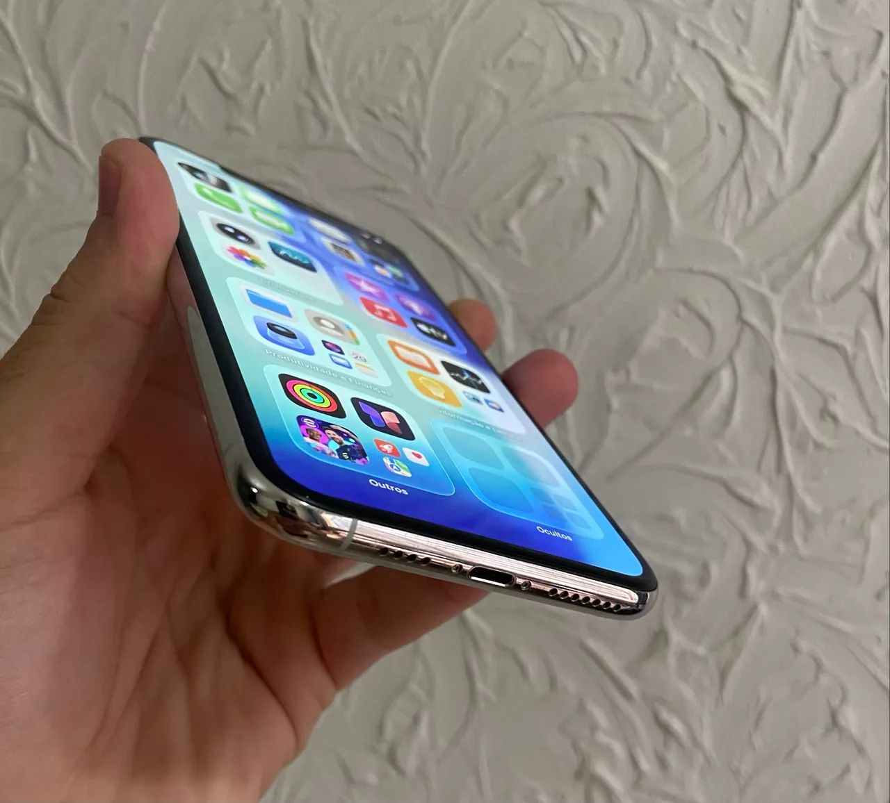 iPhone 11 Pro Max 64gb SEM MARCAS - Celulares e Smartphones