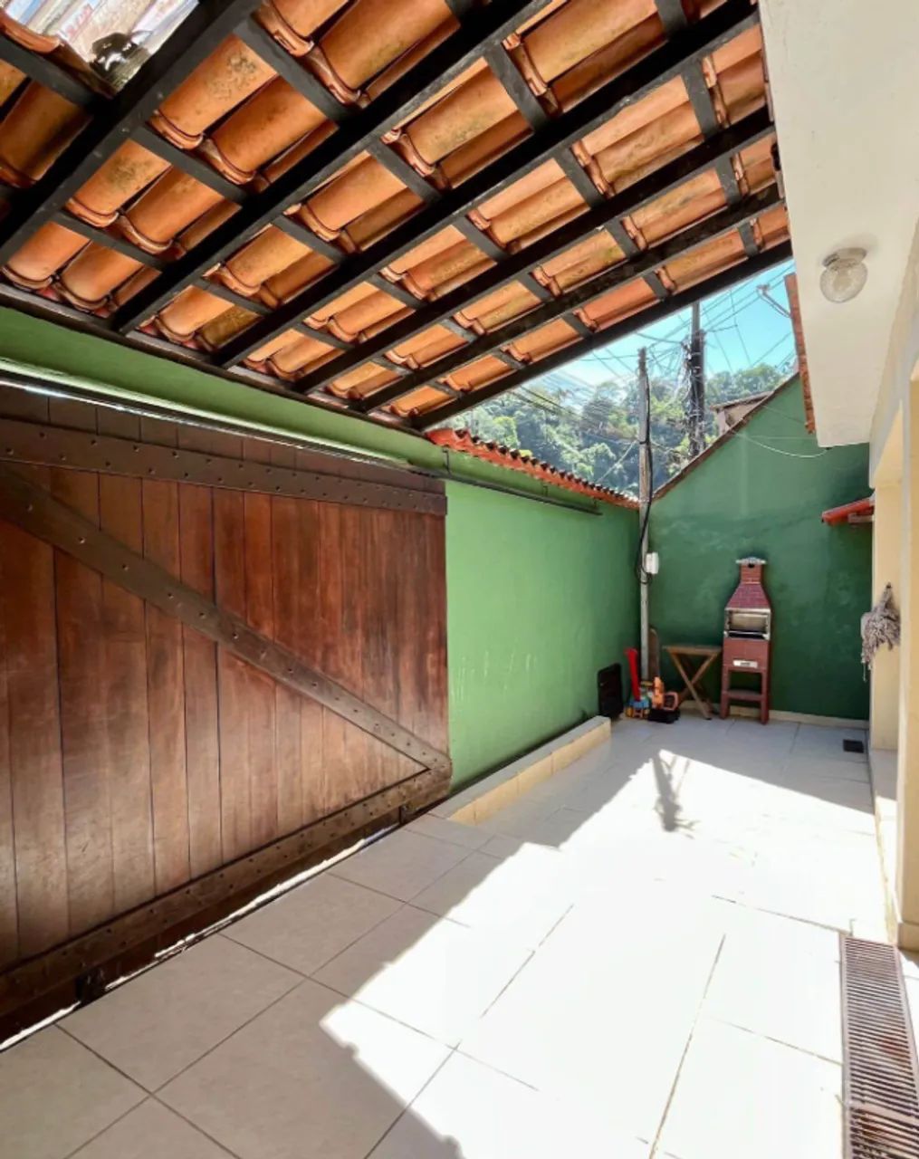 VT vendo casa em  goiabeiras 