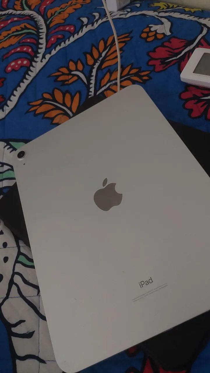Ipad 10 em perfeito estado. 