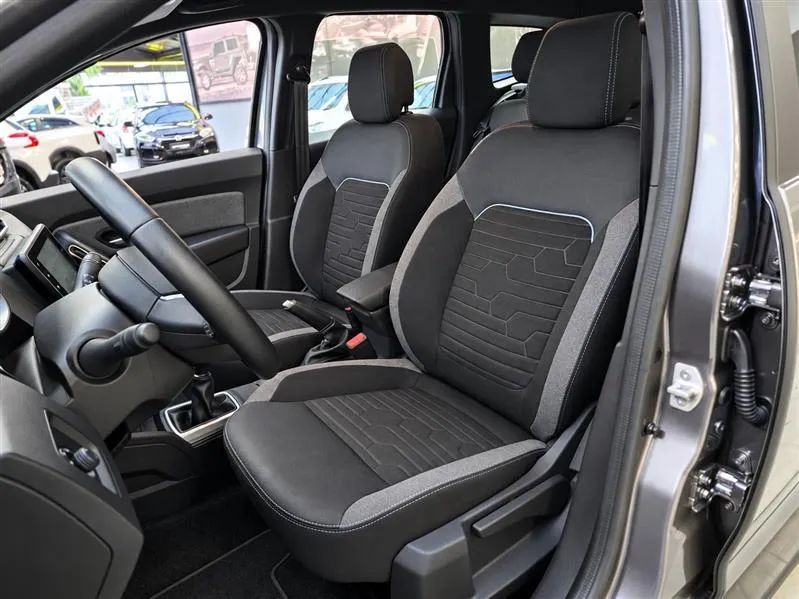 Renault Duster Intense Plus 1.6 16V Flex Mec. 2025 - Foto 4