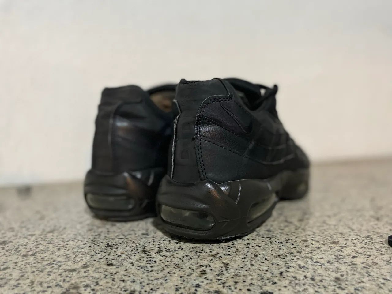 Nike Air Max 95 Triple Black - Calçados - Costa Azul, Rio das