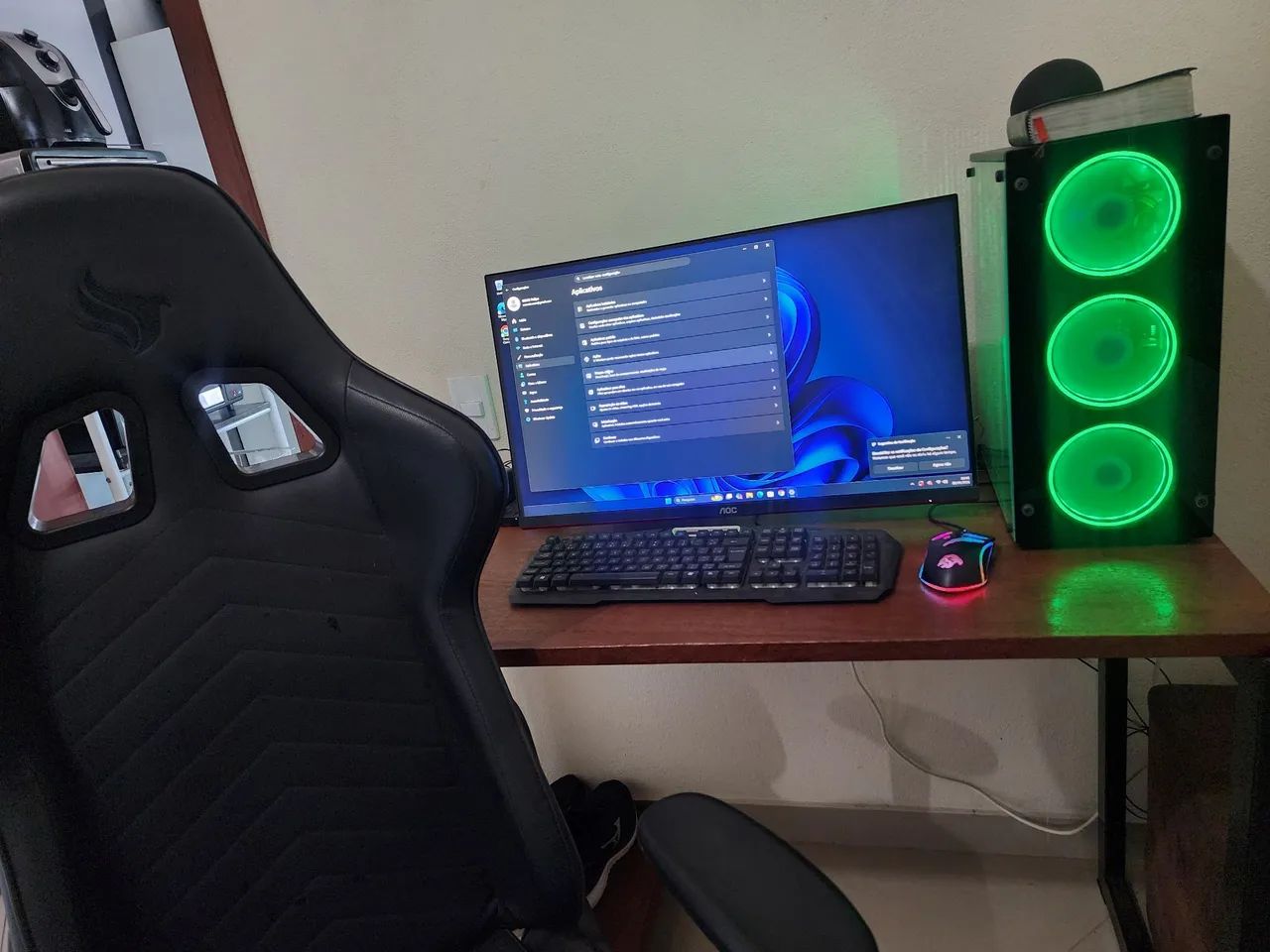 Pc, cadeira gamer e munitor AOC  - Foto 2