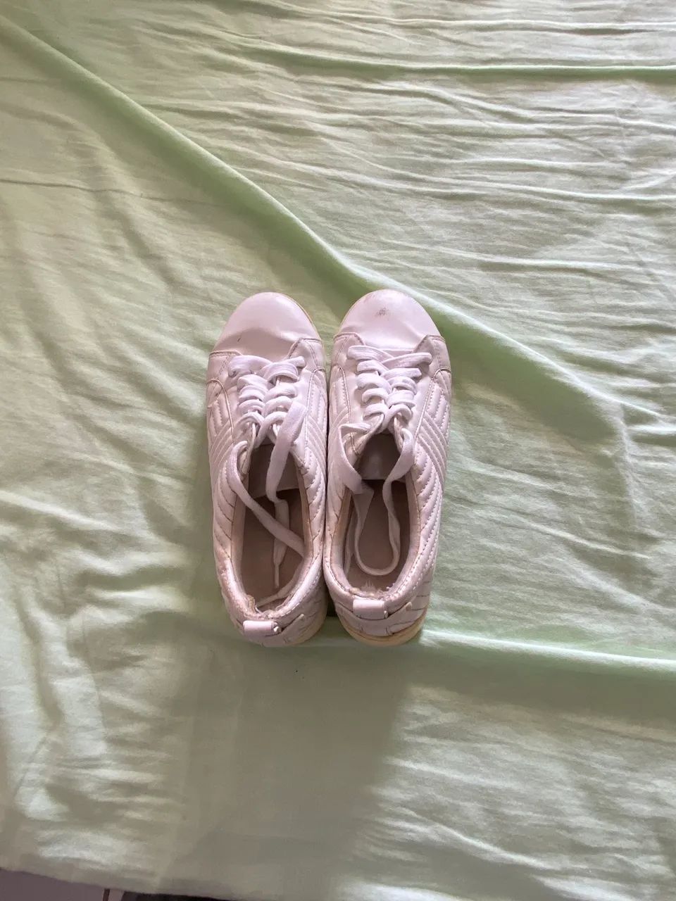 Vendo tênis Arezzo 25,00