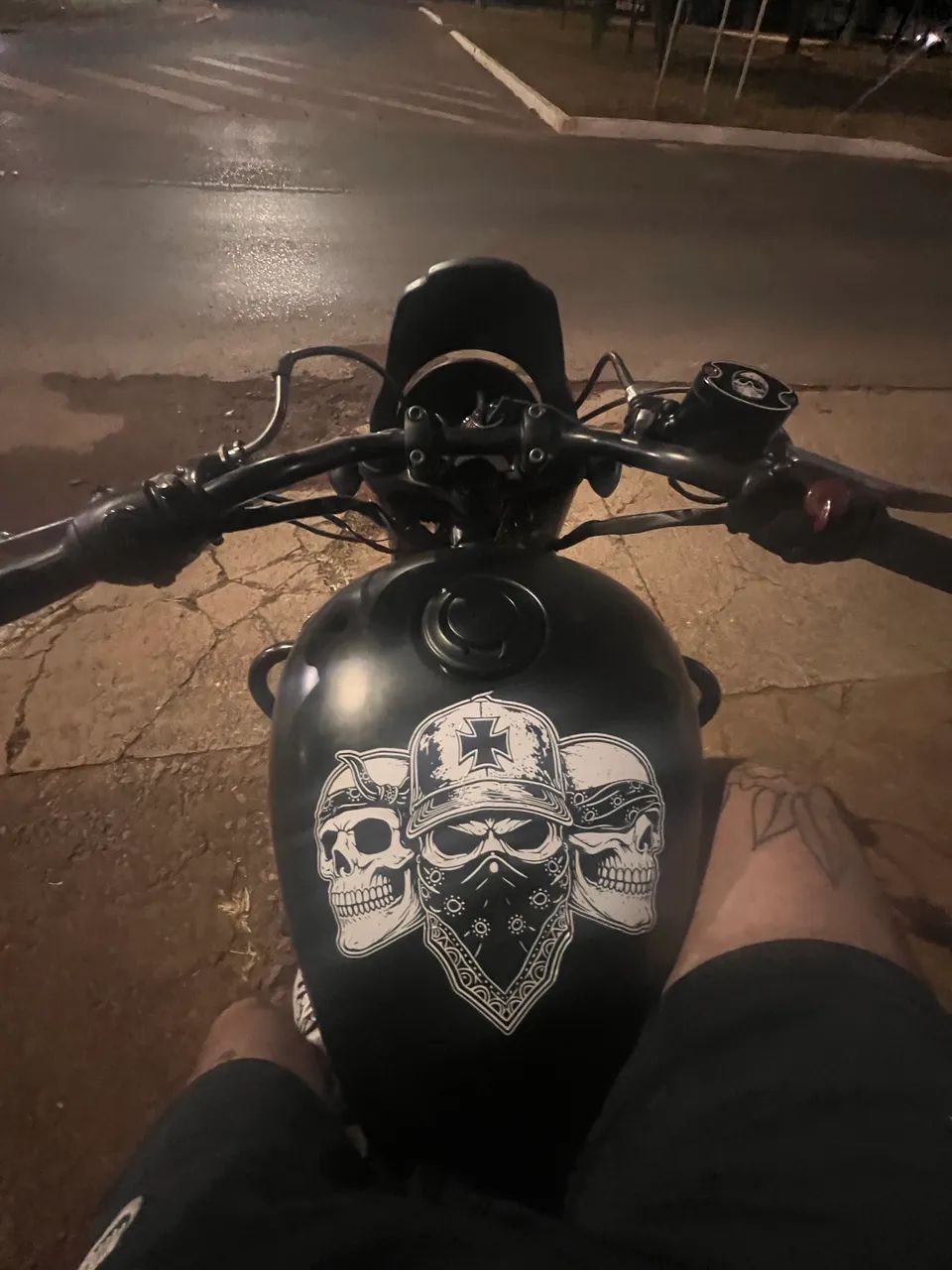 Meteor 350 - customizada 