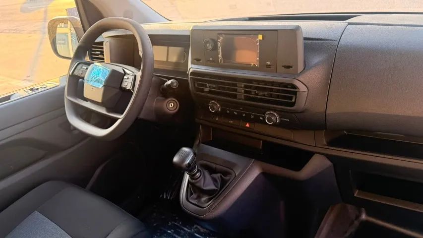 Citroen Jumpy 2.2 CARGO TURBO 2026 - Foto 5